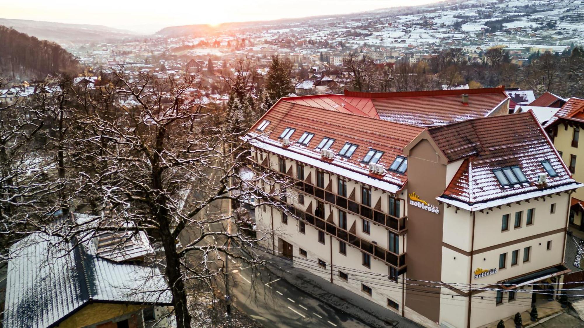 Vila Noblesse Sovata Exterior photo